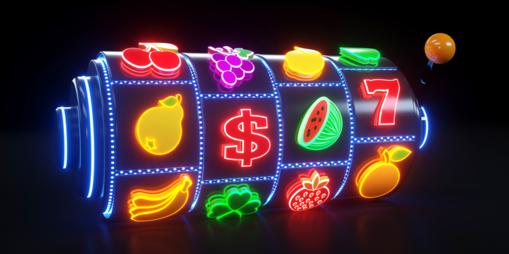 Tragamonedas con luces neón y ambiente de casino